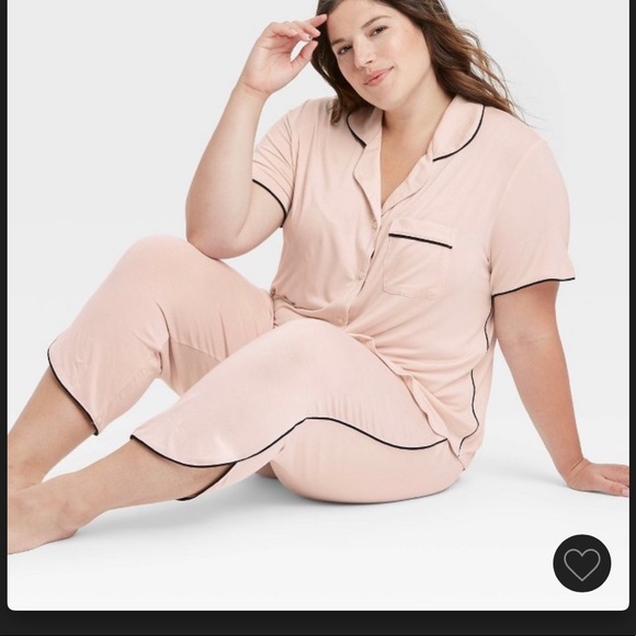 Stars Above Pink 2-Piece Notch Collar Top & Cropped Pant Pajama PJ Set Size 2X - Picture 1 of 5